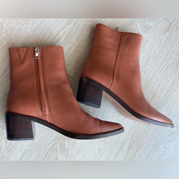 Madewell Everten Ankle Boot - Picture 12 of 16